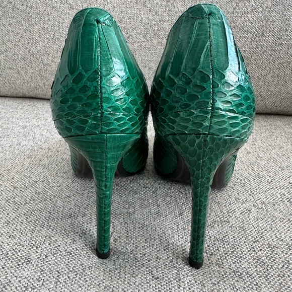 Genuine python high heels - Picture 6 of 10